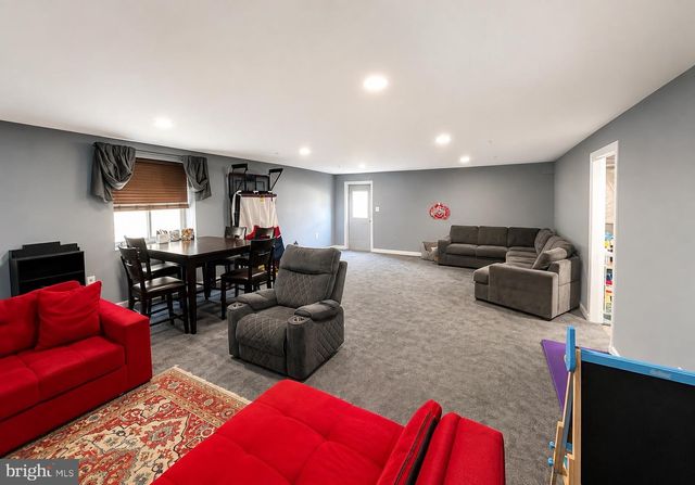 2860 BRUNSTON CASTLE LN, Waldorf, MD 20601