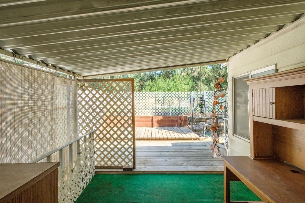 Image 22 of property listing at 340 N Frankwood # 48, Sanger, CA 93657