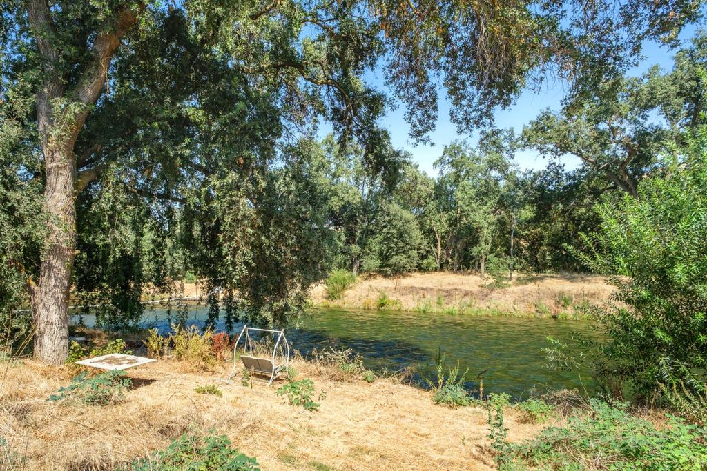 Image 26 of property listing at 340 N Frankwood # 48, Sanger, CA 93657