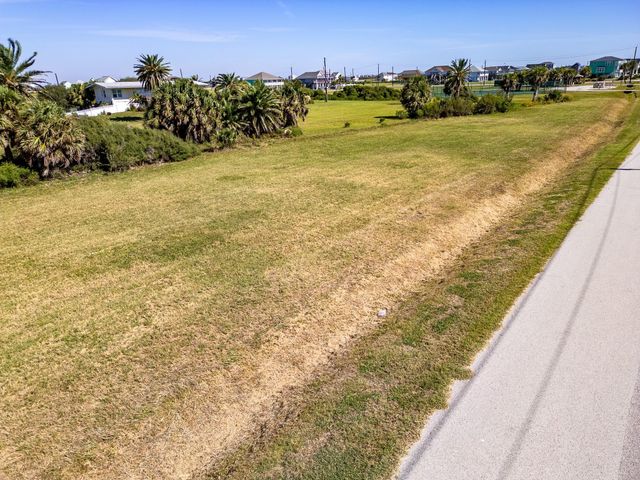Lot 20 Shaman Drive, Galveston, TX 77554