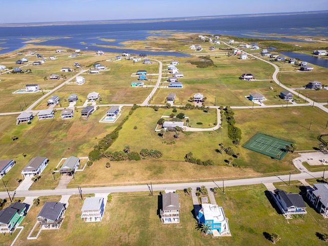 Lot 20 Shaman Drive, Galveston, TX 77554