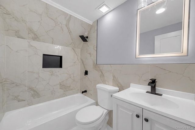 15 Harford Drive, Coram, NY 11727