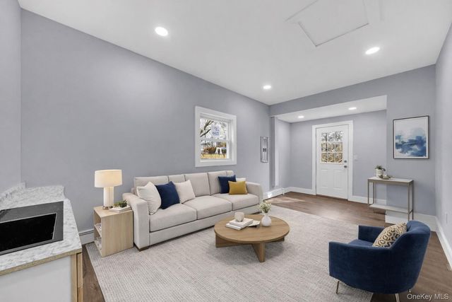 15 Harford Drive, Coram, NY 11727