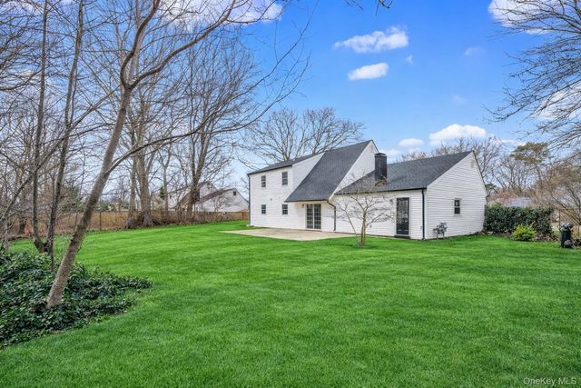 15 Harford Drive, Coram, NY 11727