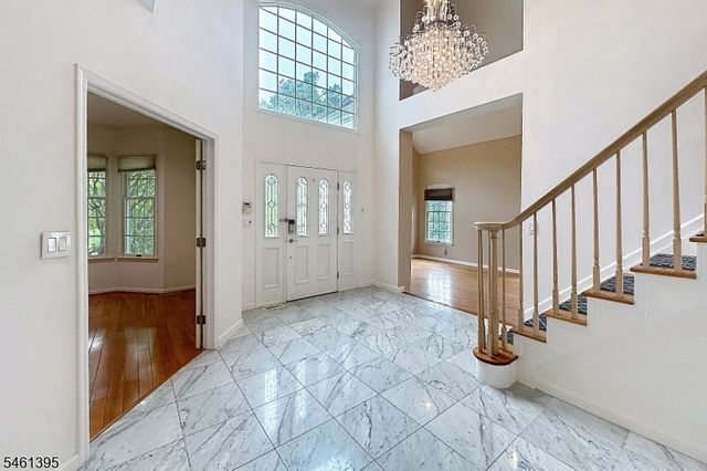 33 Rose Ln, Rockaway Boro, NJ 07866