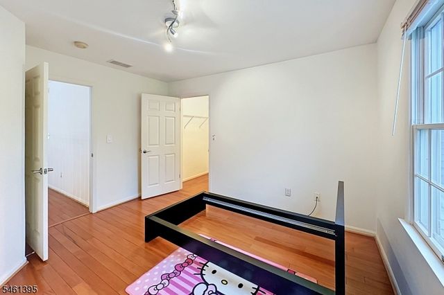 33 Rose Ln, Rockaway Boro, NJ 07866