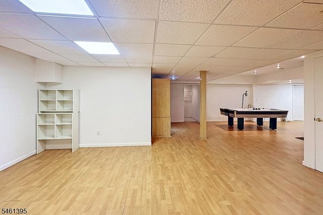 33 Rose Ln, Rockaway Boro, NJ 07866