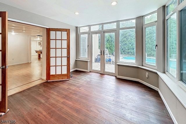 33 Rose Ln, Rockaway Boro, NJ 07866