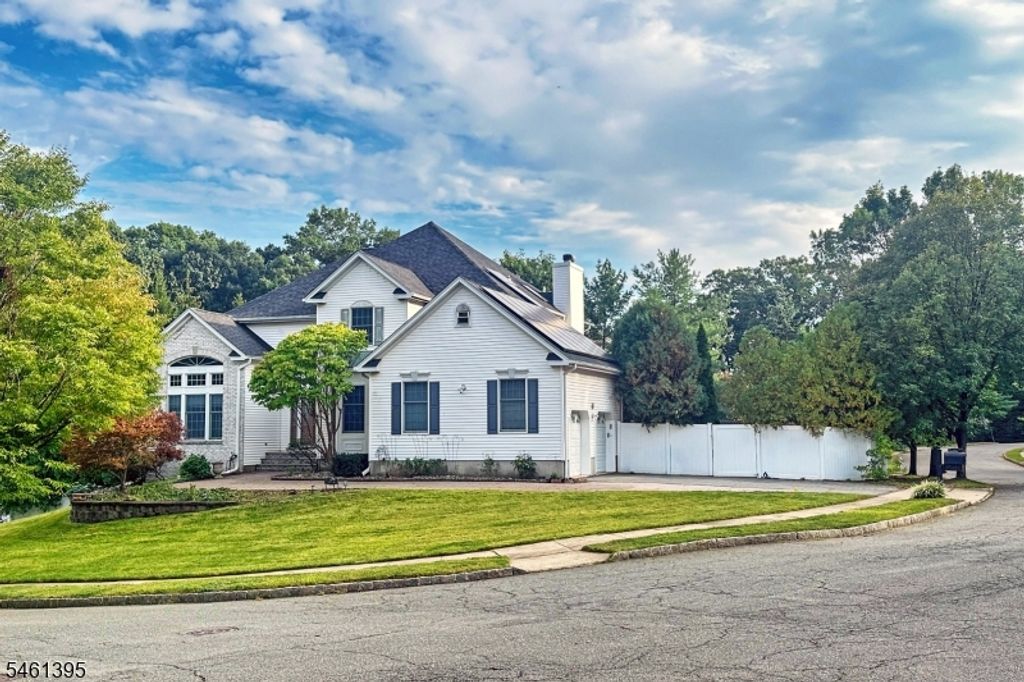 33 Rose Ln, Rockaway Boro, NJ 07866 — photo 2