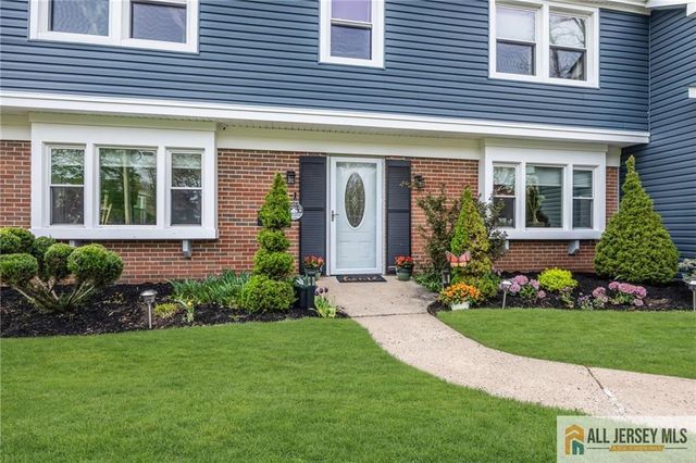 66 Johnson Road, Somerset, NJ 08873