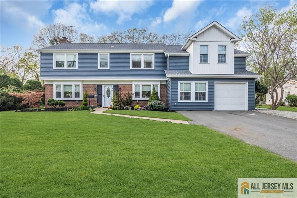 66 Johnson Road, Somerset, NJ 08873