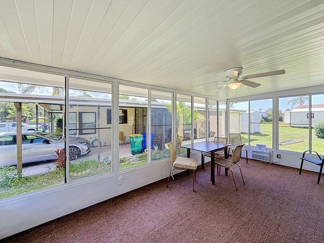 1676 ELKHART CIRCLE, Tavares, FL 32778