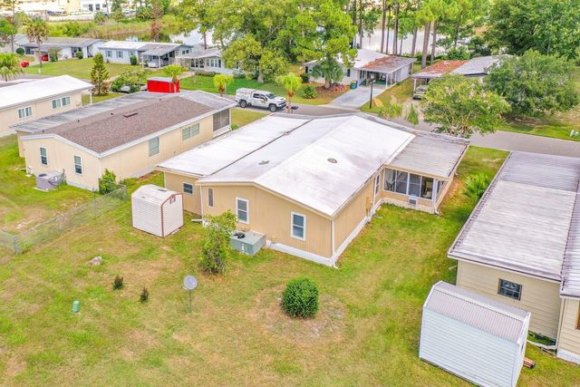 1676 ELKHART CIRCLE, Tavares, FL 32778