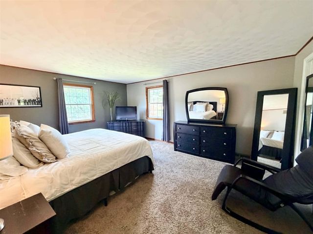 2046 Acton Road, Grand Rapids, MI 49504