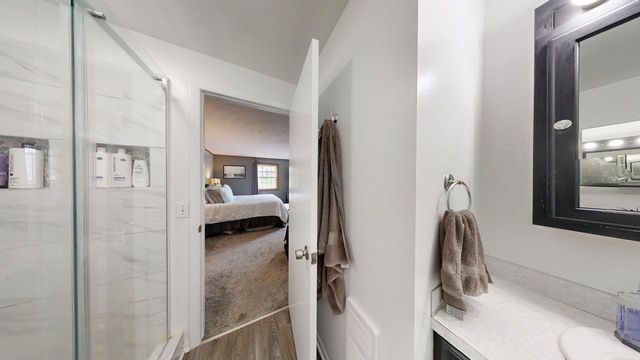 2046 Acton Road, Grand Rapids, MI 49504