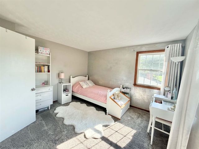 2046 Acton Road, Grand Rapids, MI 49504