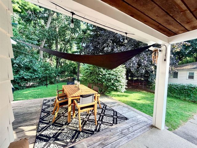 2046 Acton Road, Grand Rapids, MI 49504