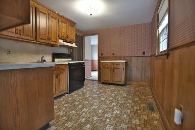 20 Josh Gray Rd, Rockland, MA 02370