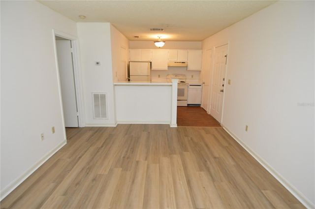 11901 4TH STREET N 11105, St Petersburg, FL 33716