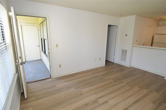 11901 4TH STREET N 11105, St Petersburg, FL 33716