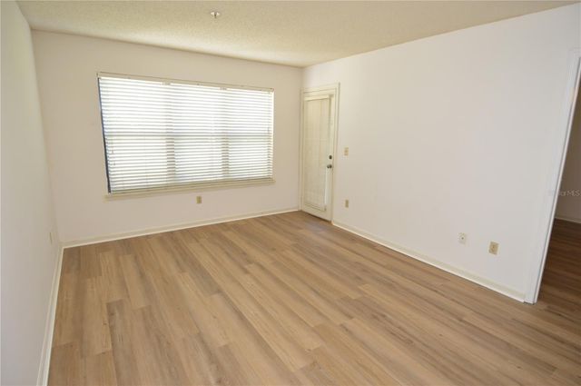 11901 4TH STREET N 11105, St Petersburg, FL 33716