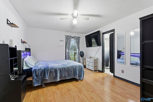 10 Pence Road, Somerville, AL 35670