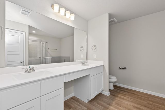 426 Emerald Thicket Lane, Huffman, TX 77336