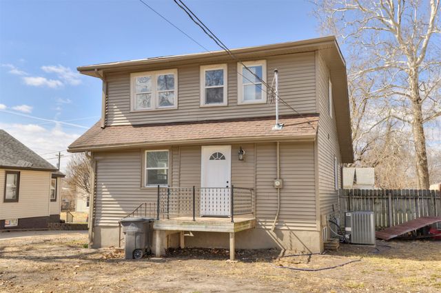 2915 4th Street, Des Moines, IA 50313