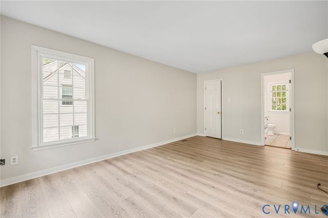 4820 Cedar Cliff Rd, Chester, VA 23831