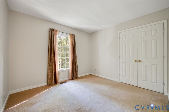4820 Cedar Cliff Rd, Chester, VA 23831