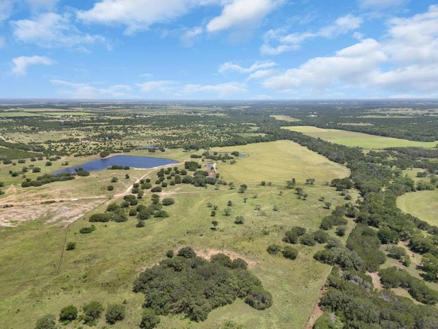 1115 County Road 204, Burnet, TX 78611