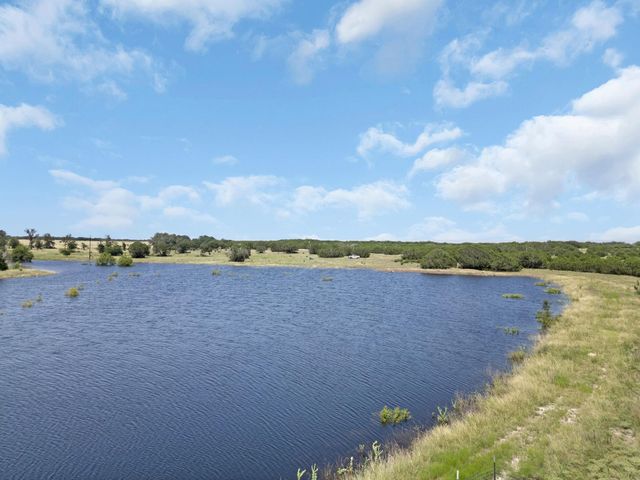 1115 County Road 204, Burnet, TX 78611