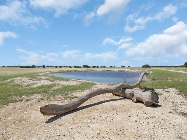 1115 County Road 204, Burnet, TX 78611