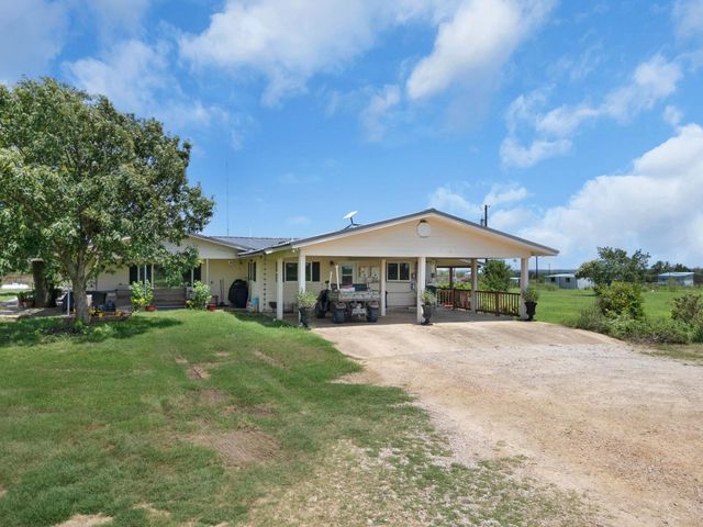 1115 County Road 204, Burnet, TX 78611