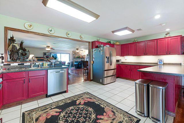 1115 County Road 204, Burnet, TX 78611