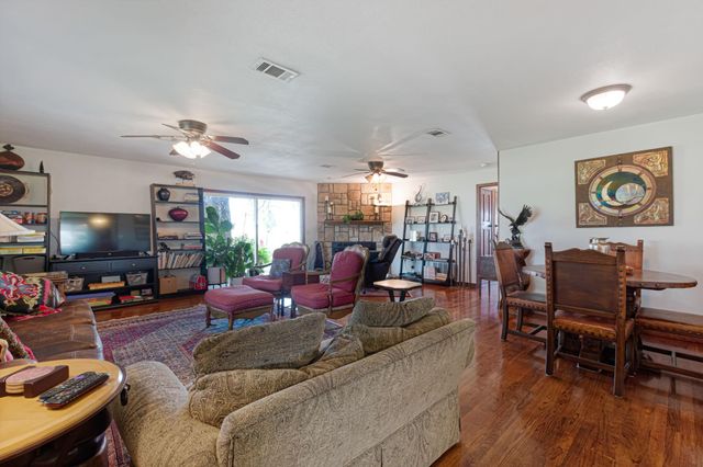 1115 County Road 204, Burnet, TX 78611