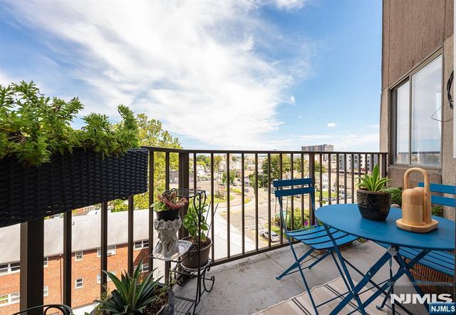 75 Union Street 5B, Hackensack, NJ 07601