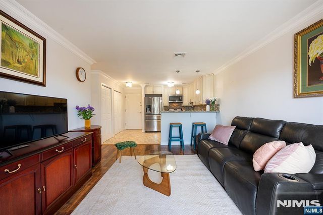 75 Union Street 5B, Hackensack, NJ 07601