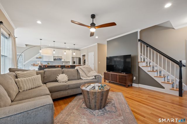 41 Glen Place, Glastonbury, CT 06033