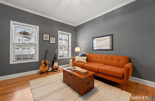 41 Glen Place, Glastonbury, CT 06033