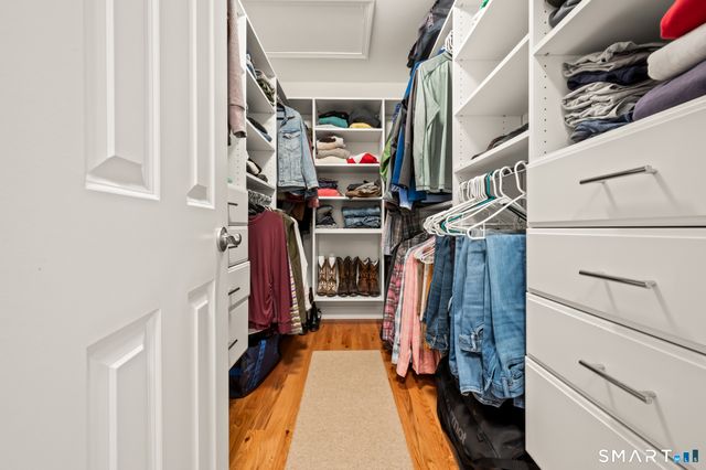 41 Glen Place, Glastonbury, CT 06033