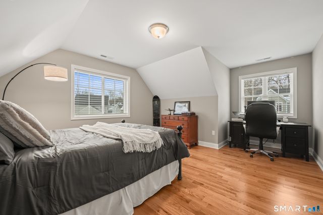 41 Glen Place, Glastonbury, CT 06033