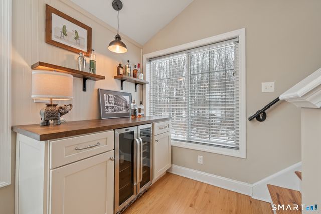 41 Glen Place, Glastonbury, CT 06033