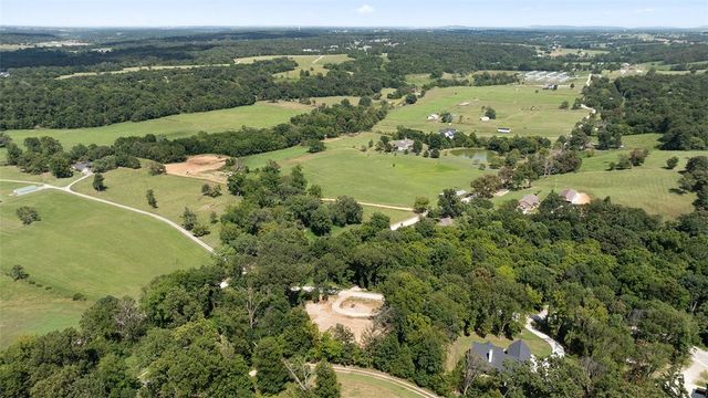 14557 Osage Creek Road, Springdale, AR 72762