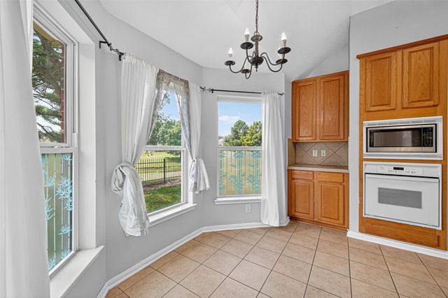 7902 Fall Hollow Drive, Houston, TX 77041
