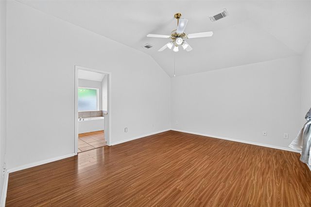 7902 Fall Hollow Drive, Houston, TX 77041