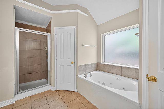 7902 Fall Hollow Drive, Houston, TX 77041