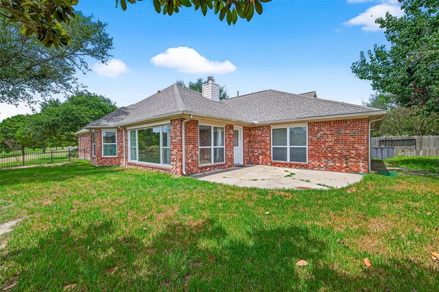 7902 Fall Hollow Drive, Houston, TX 77041
