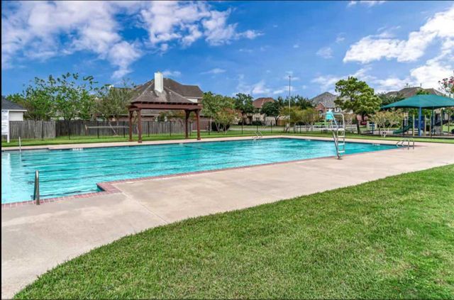 7902 Fall Hollow Drive, Houston, TX 77041