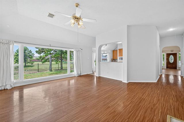 7902 Fall Hollow Drive, Houston, TX 77041